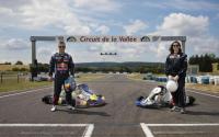 Sébastien Loeb donne une leçon de Karting pour le journal "Le Parisien"